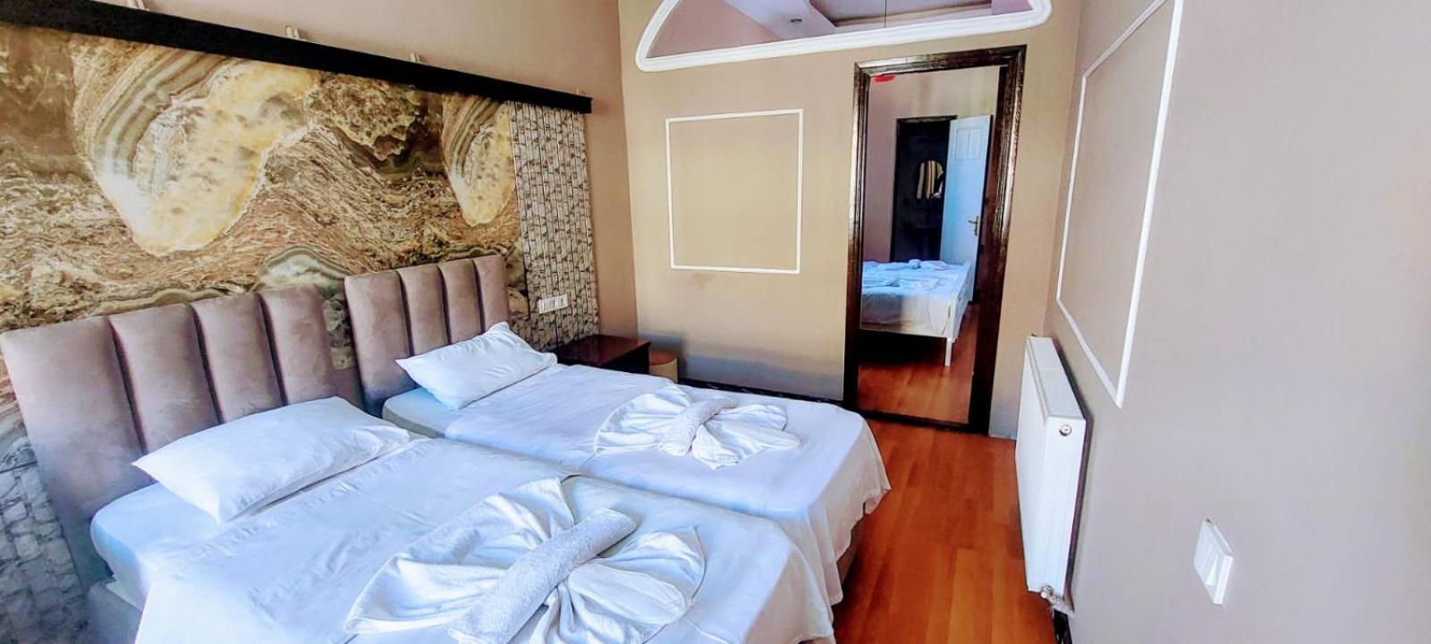 Metrepol Hotel Batoumi Extérieur photo